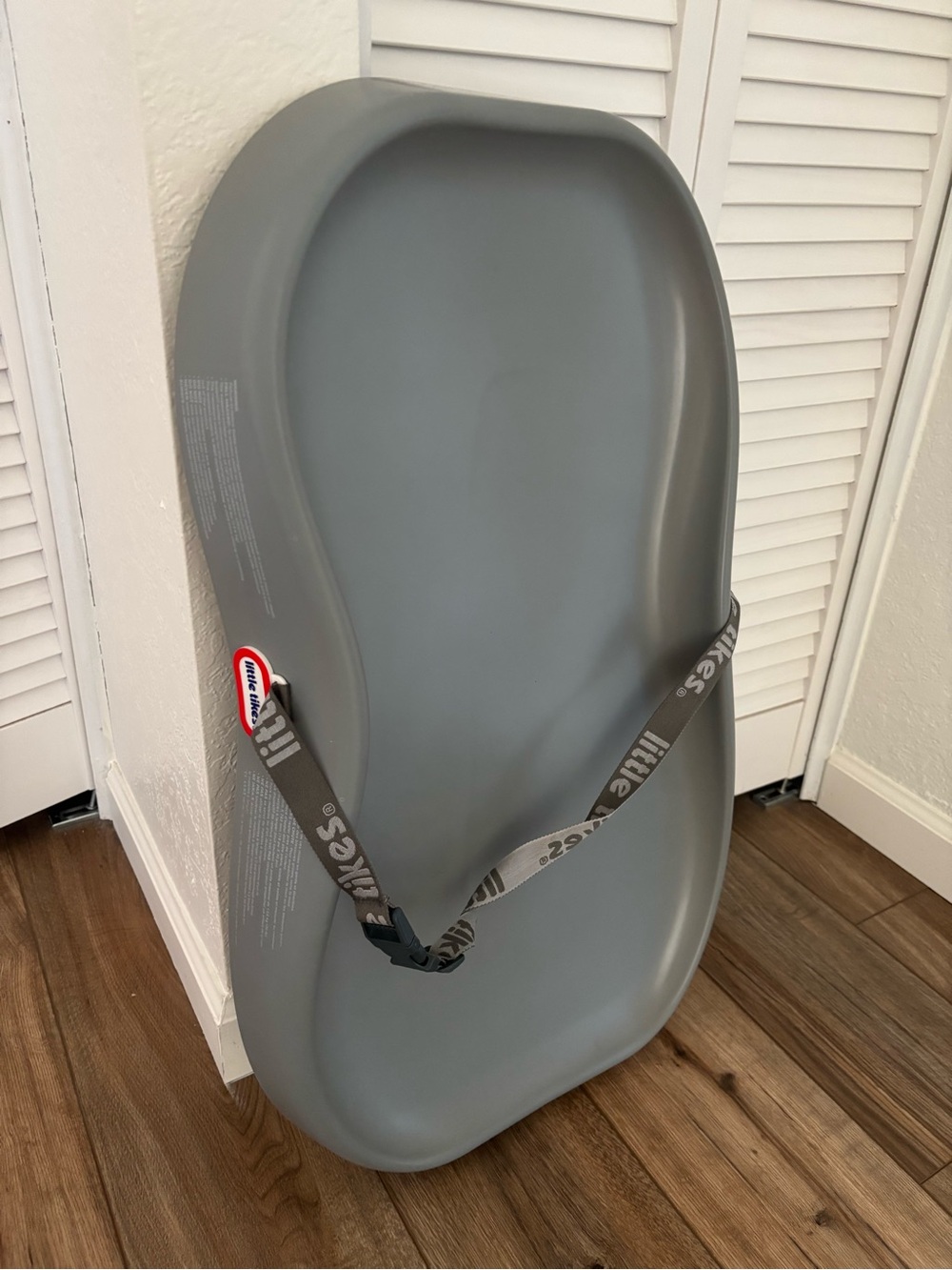 Gray changing pad